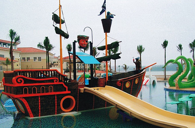 Customized Aqua Park Equipment Fiberglass Pirate Ship , Outdoor Playground ...