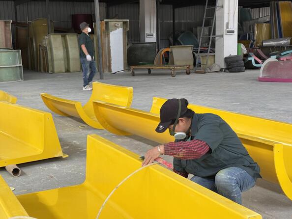 GUANGZHOU VISON INTERNATIONAL WATER PARK EQUIPMENT CO.,LTD factory production line