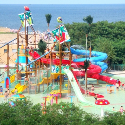 Fiberglass Aqua Playground Equipment Big Water House For Family Fun Custom