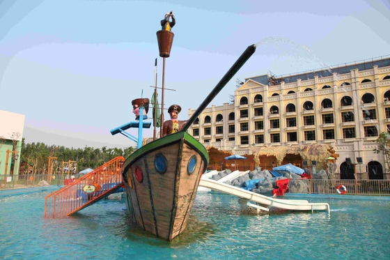 Corsair Aqua Play Water Park Equipment / Large Holiday Resort Fiberglass Pirate Ship