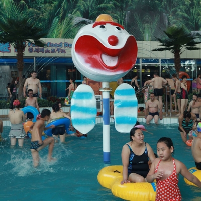 Fiberglass Clown Spray Park Equipment Aqua Play Station For 3 - 5 Persons for Water Park