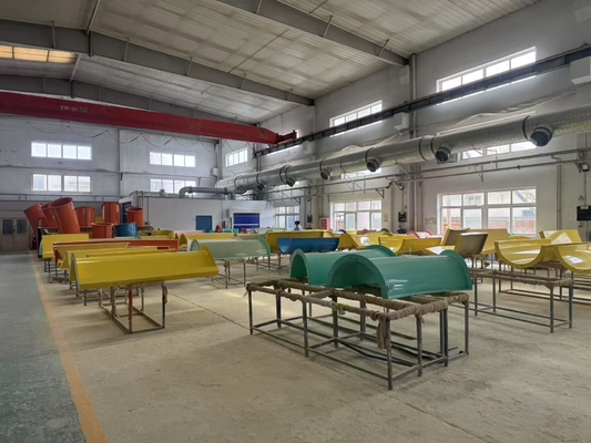 RTM Water Park Equipment Design Body Fiberglass Slides For Pools Vison Waterparks