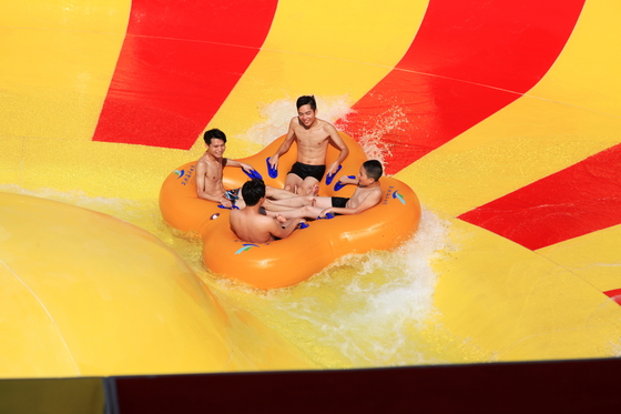 16m Platform Fun Aqua Park Fiberglass Water Slides Giant Space Water Slides
