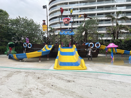 Customzied Fiberglass Vison Boat Waterparks Slide Park Equipment Factory