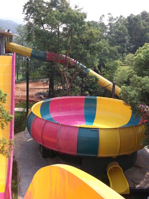 Durable Aqua Park Equipment Featuring Super Bowl Slide Design with Stainless Steel Support and Customized Color Options