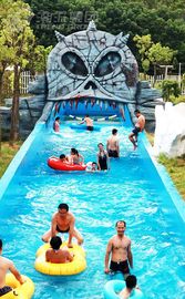 Fiberglass Aqua Park Equipment For Hotel Lazy River , Family On Summer Vacation in Aqua Park