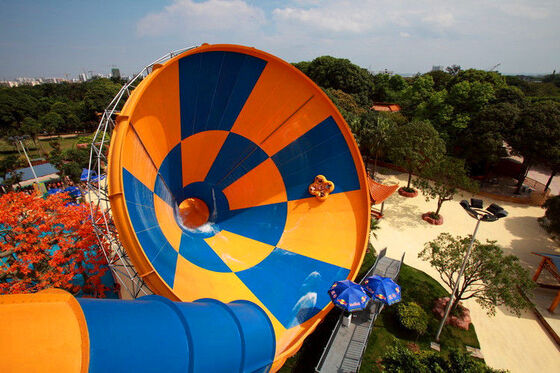 Tornado Slide Fiberglass Water Slide with 4-Person Raft 720 Riders/Hour and Hot-Dip Galvanized Steel