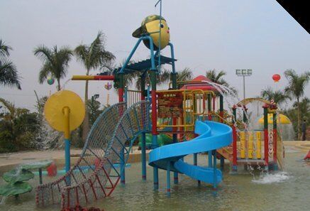 Small Interactive Water House with Hand-laid Fiberglass Flume and Hot-dip Galvanized Steel Structure for Water Park Equipment