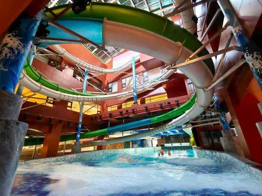 Light Tunnel Slide with Flowing Light Effect - Night-time Attraction Fiberglass Water Slide for Water Parks