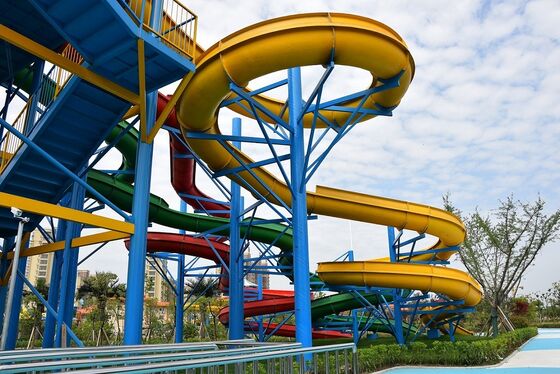 Multi Lane Customized Spiral Water Slide for Water Parks - SGS Audited Manufacturer