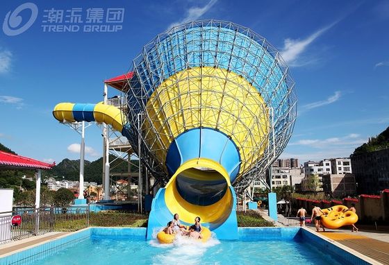 Interesting 4 Rides Funnel Fiberglass Water Slides Floor Space 42M * 60M